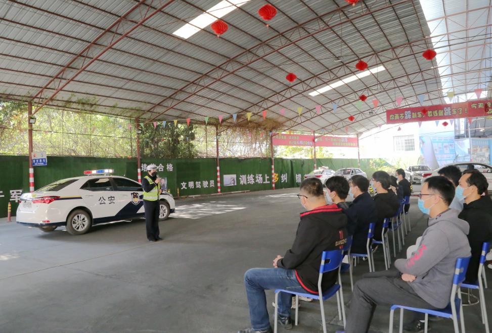 平南最新交通事故及处理步骤详解