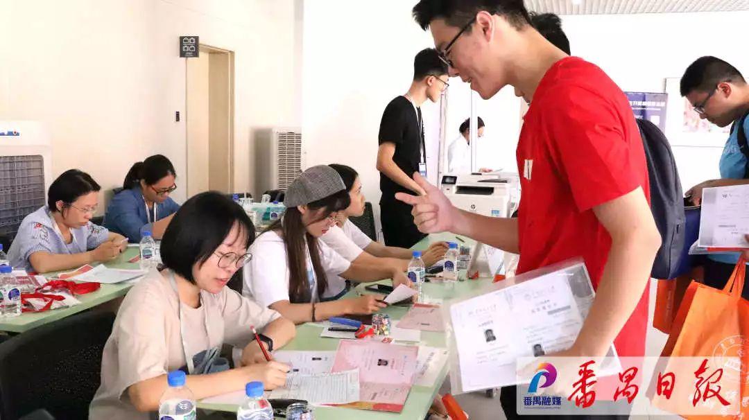 华工国际校区最新动态与高科技产品介绍，科技前沿的校园科技展示