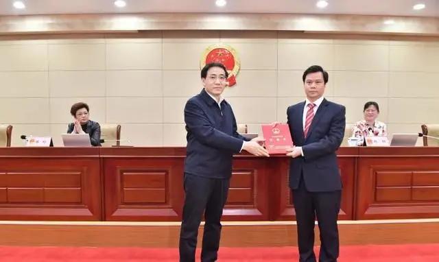 玉林市人事任免最新动态，启程探寻自然美景，寻找内心平静之路