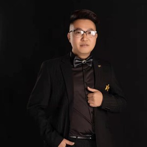 战亚楠最新照片曝光,小巷深处的特色小店探秘之旅