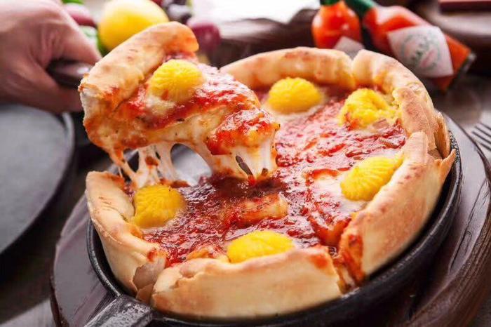 最新网红披萨,小巷美食之旅的惊喜发现