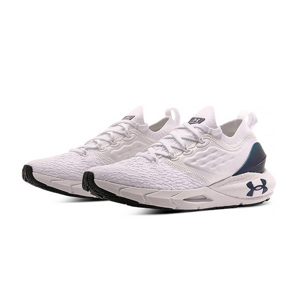 安德玛鞋履新篇章,时代步伐与运动灵魂的完美融合