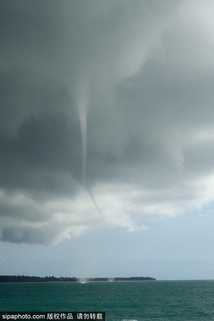 千层浪掀起时代巨浪,最新动态引领潮流风向标