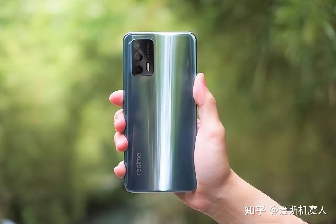 最新1500元左右手机,亲情友情的纽带之选