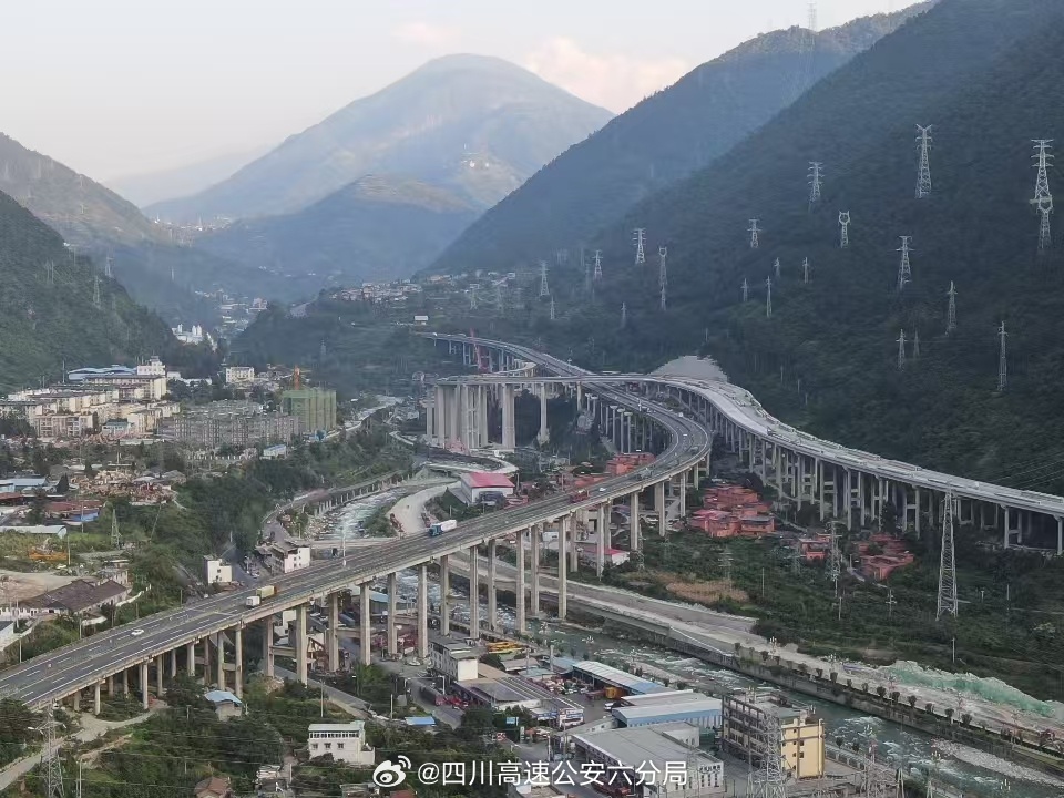 石棉高速最新路段进展、挑战与前景展望