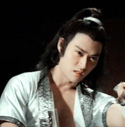 香港演员韦的成长之路,成为出色演员的步骤指南