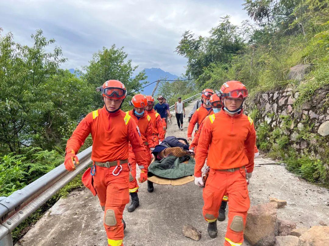 四川地震网最新信息及温馨日常故事更新
