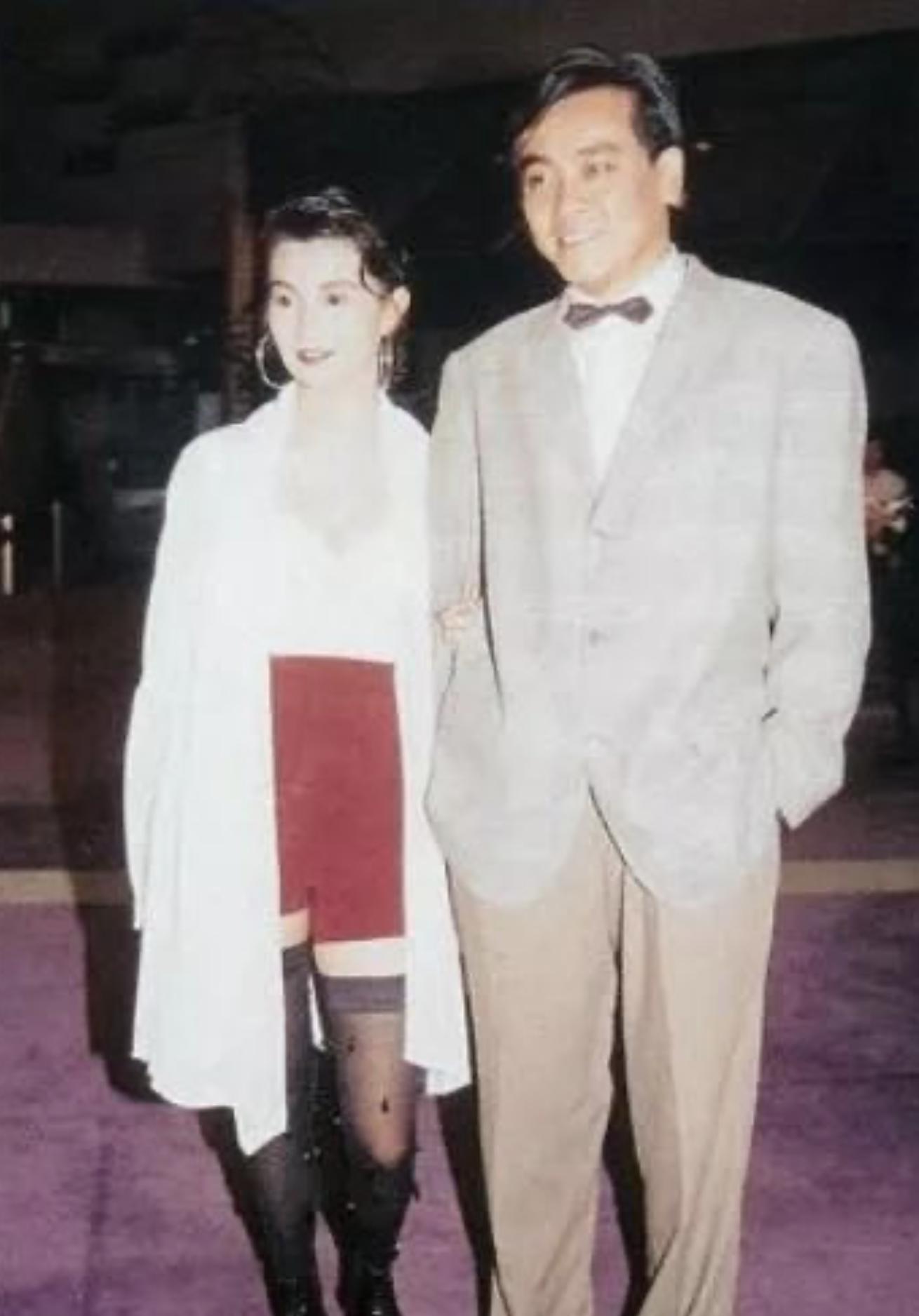 尔冬升,友情的光芒与日常温馨的瞬间