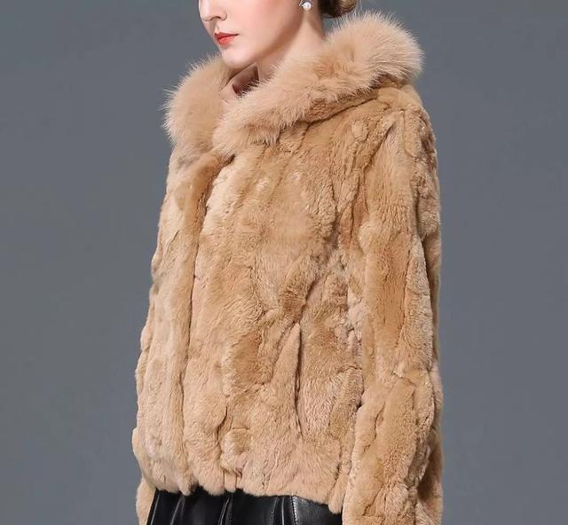 皮草最新时尚,选购、搭配与保养全方位指南