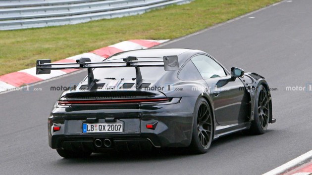 最新尾翼技术革新与性能优势深度解析