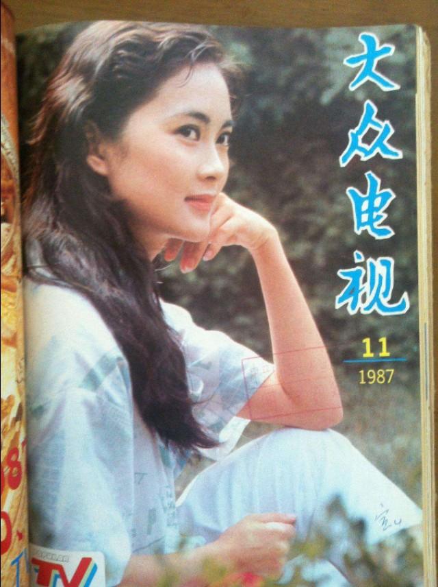 最新UFO电影,星际奇遇之夜的神秘探索