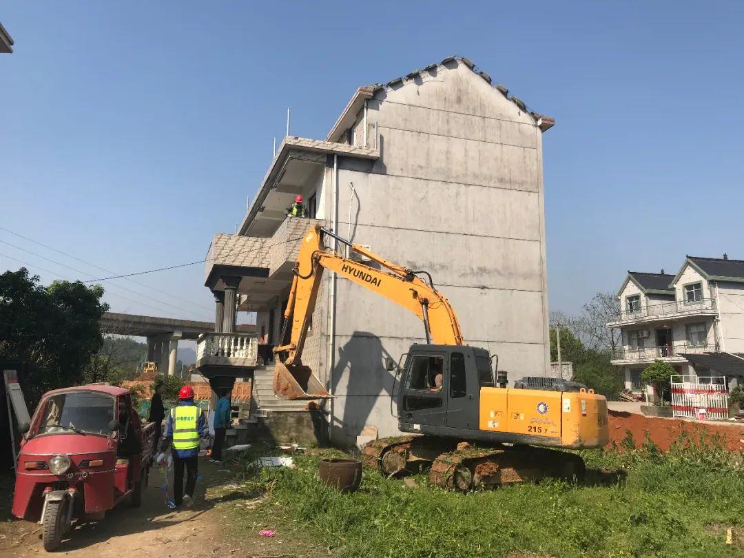 351国道最新进展揭秘，工程进展动态更新！