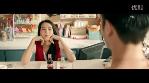 最新可口可乐广告女主角背后的闪耀故事揭秘
