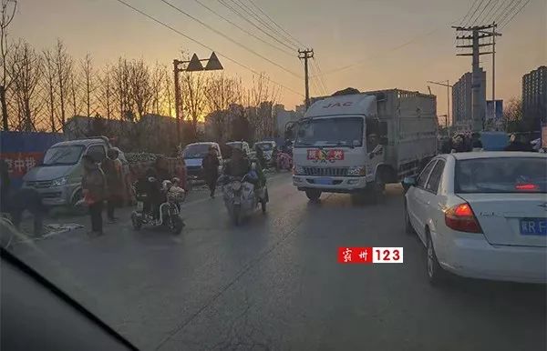 霸州最新车祸事件提醒关注交通安全，警醒每一位行人