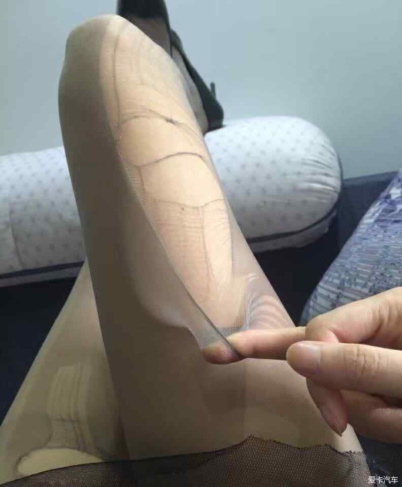 探索时尚新领域,脱丝袜最新过程视频揭秘