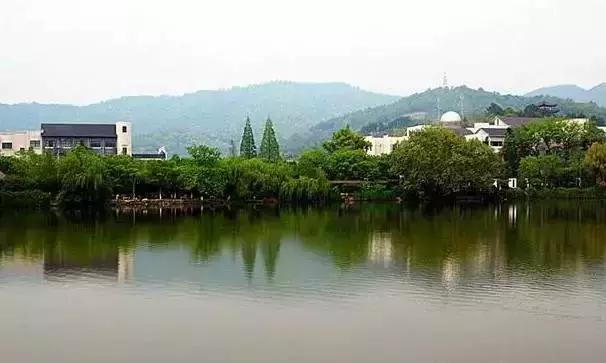 南宁湖畔书院最新价格揭秘📚