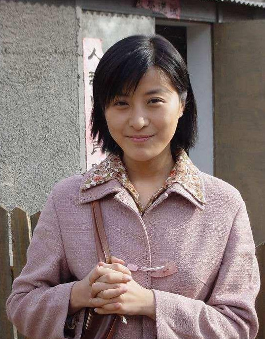 远离色情内容，探讨健康有益的社交关系话题——女友玉芬最新章节提醒您遵守法律和道德准则。