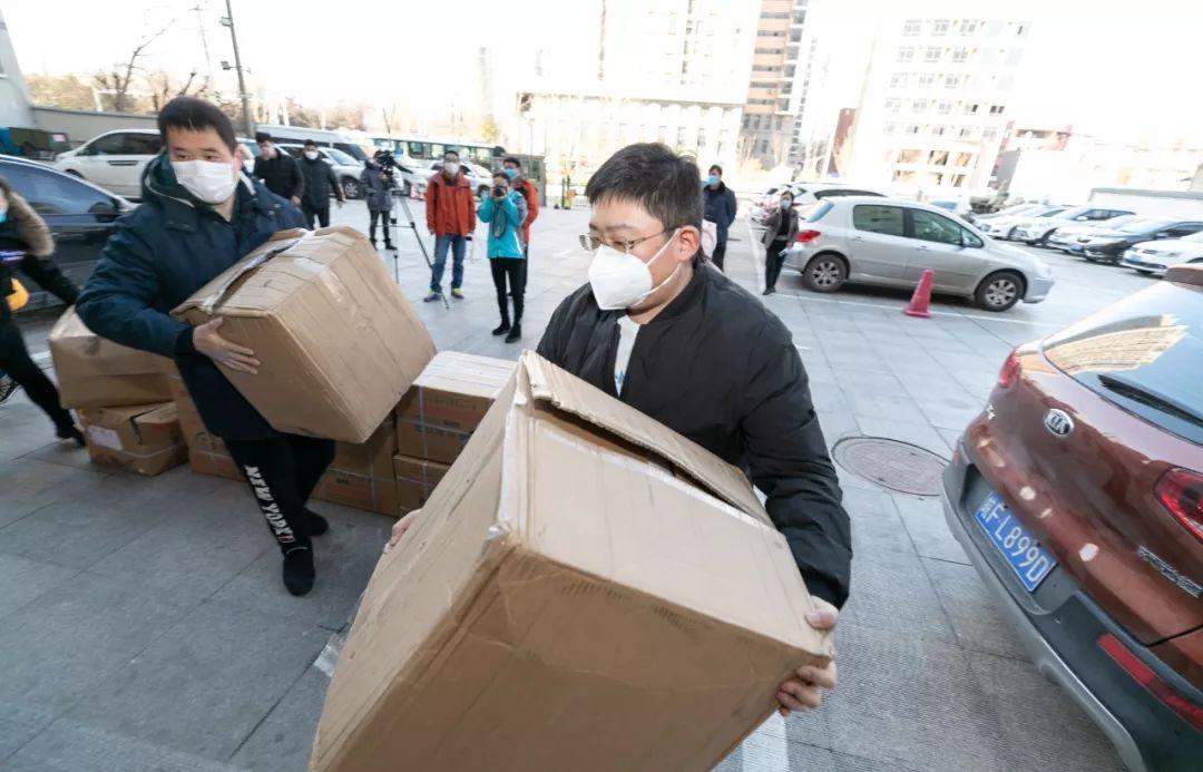 何翔最新，背景、影响与时代独特地位探究