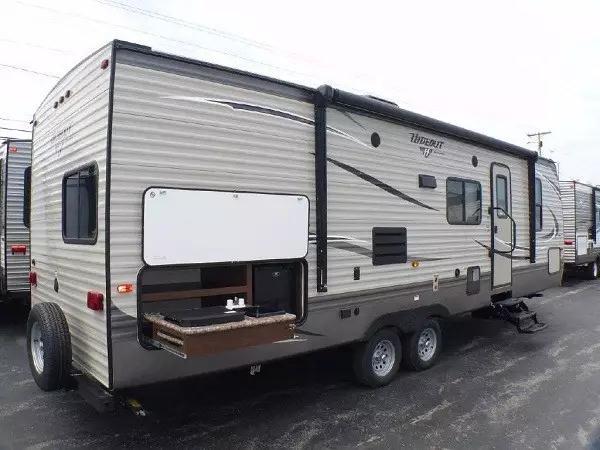 拖挂房车最新款,小巷深处的奇妙之旅