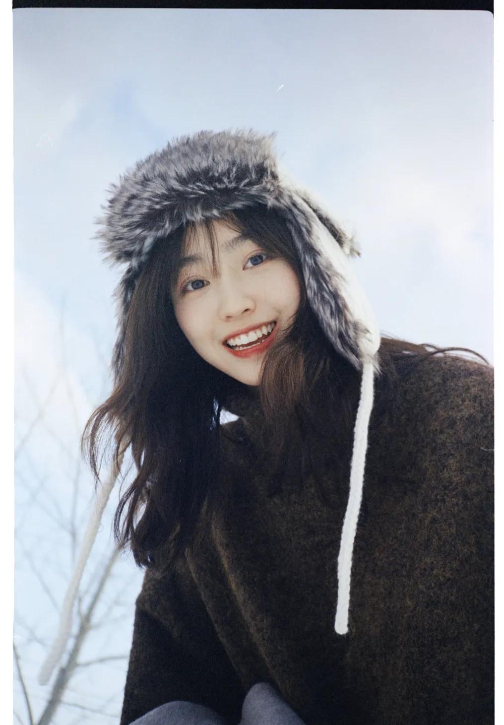 明星牙套背后的审美趋势与个性表达探讨
