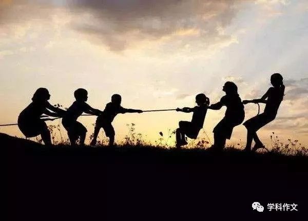 拔河比赛与自然美景的探险之旅