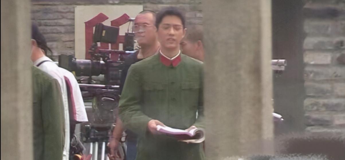 最新搞笑视频，笑对人生，学习变化，自信与成就感的源泉