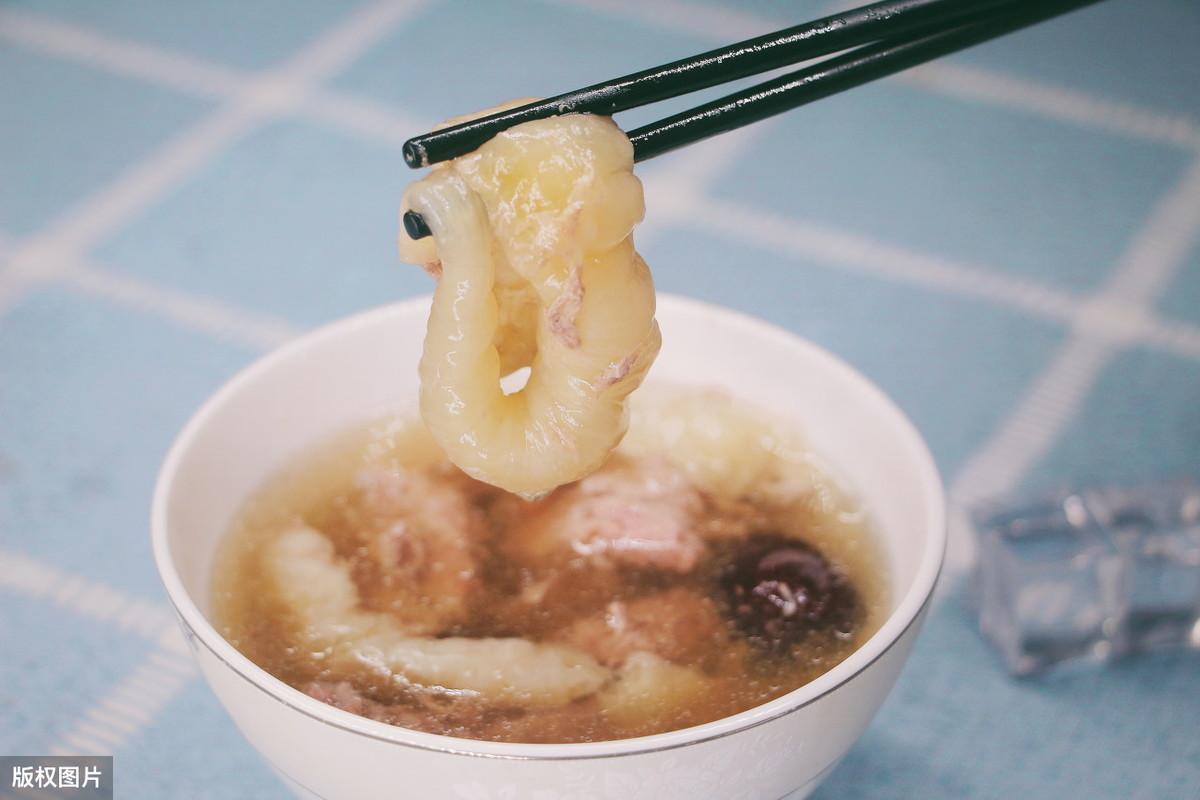 科技引领未来,鲟鱼价值新体验与价格概览