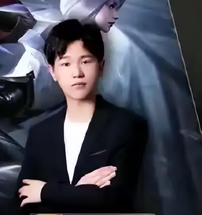 小巷中的热血激情,比赛现场热烈氛围纪实