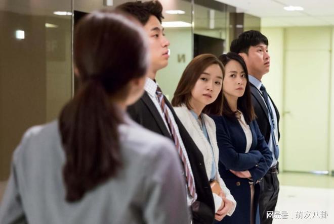 韩国电影办公室在线观看,温情与友情的奇妙碰撞,揭示人性深度探讨的影视佳作。