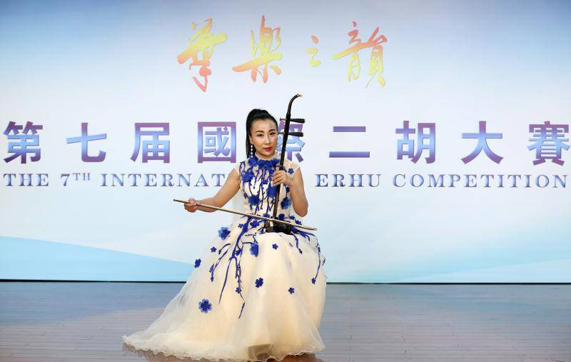 二胡比赛精彩瞬间,技艺与情感的较量