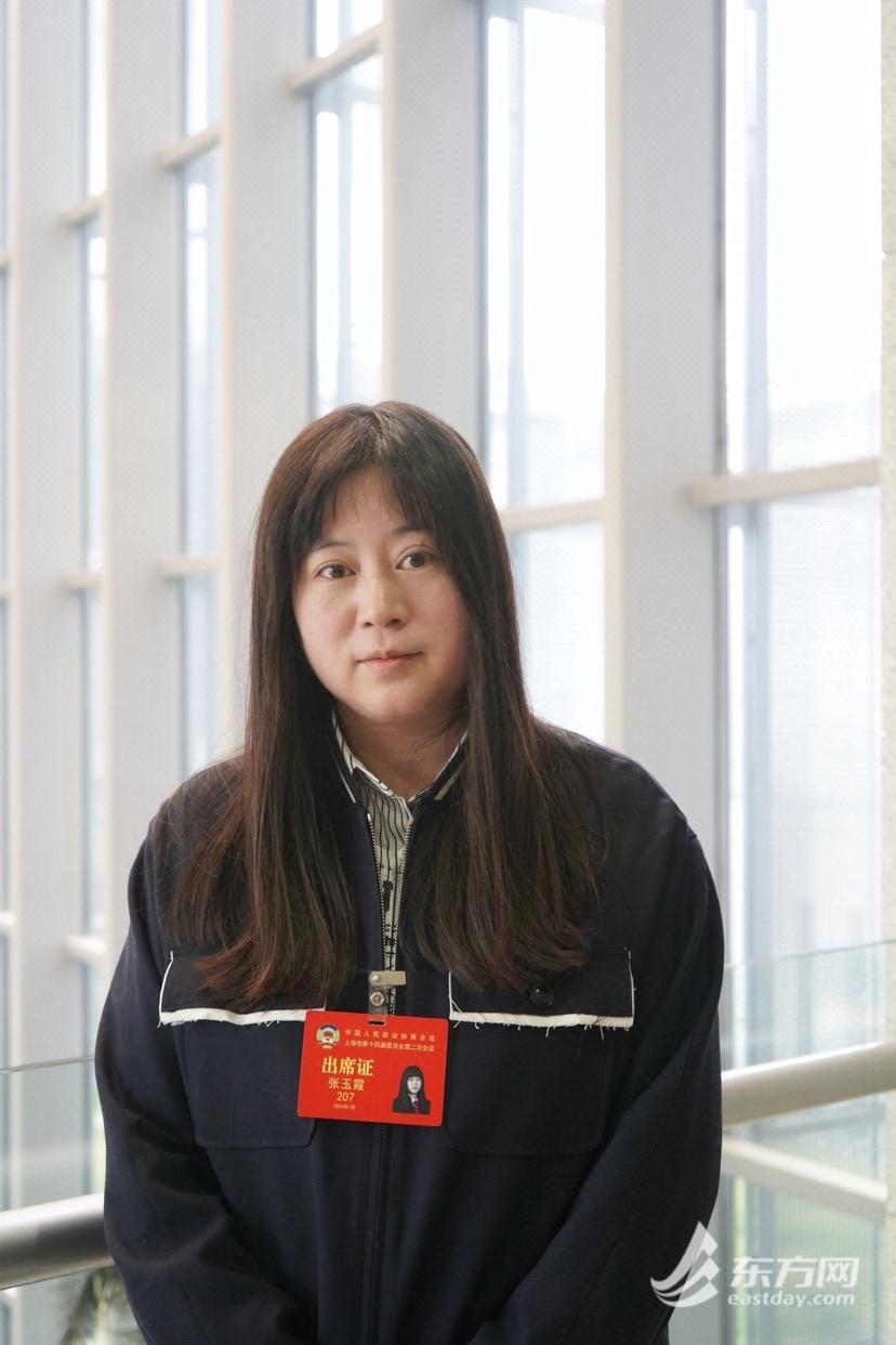 张玉霞最新动态揭秘，小巷深处的独特风味探索之旅