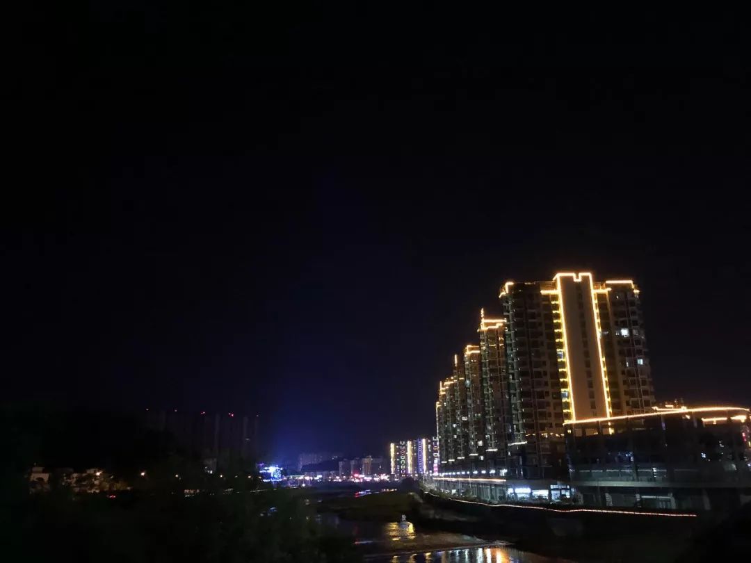 岳西最新关灯视频,多维解读一种现象