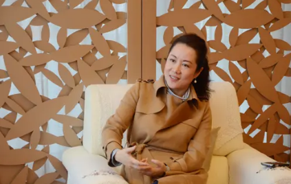 王燕，演员的日常与小巷奇遇记