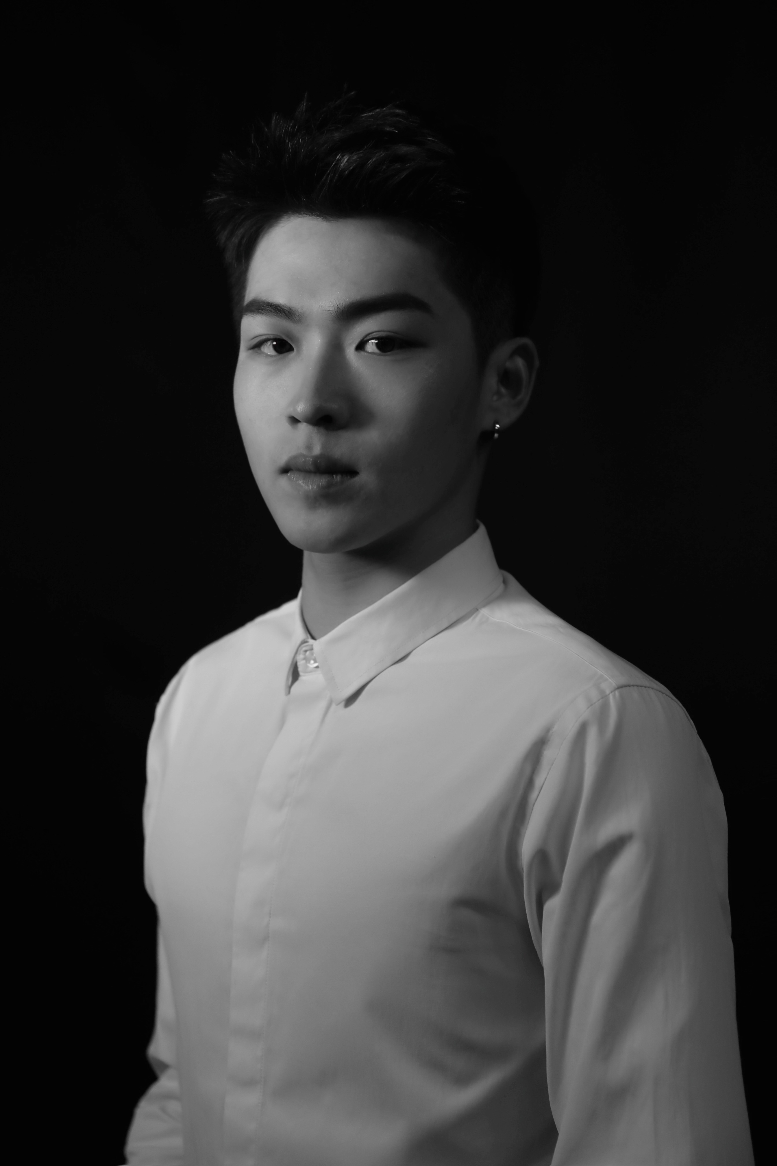 宋铭，星光璀璨，演绎人生传奇
