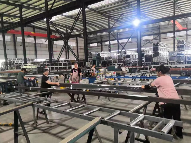 最新铝材喷涂主管招聘启事✨