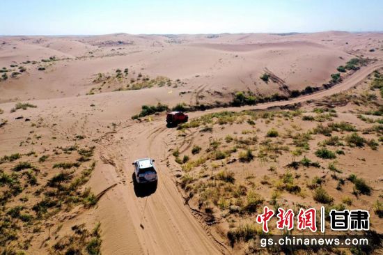 沙海速度与温情的越野对决,沙漠越野比赛纪实