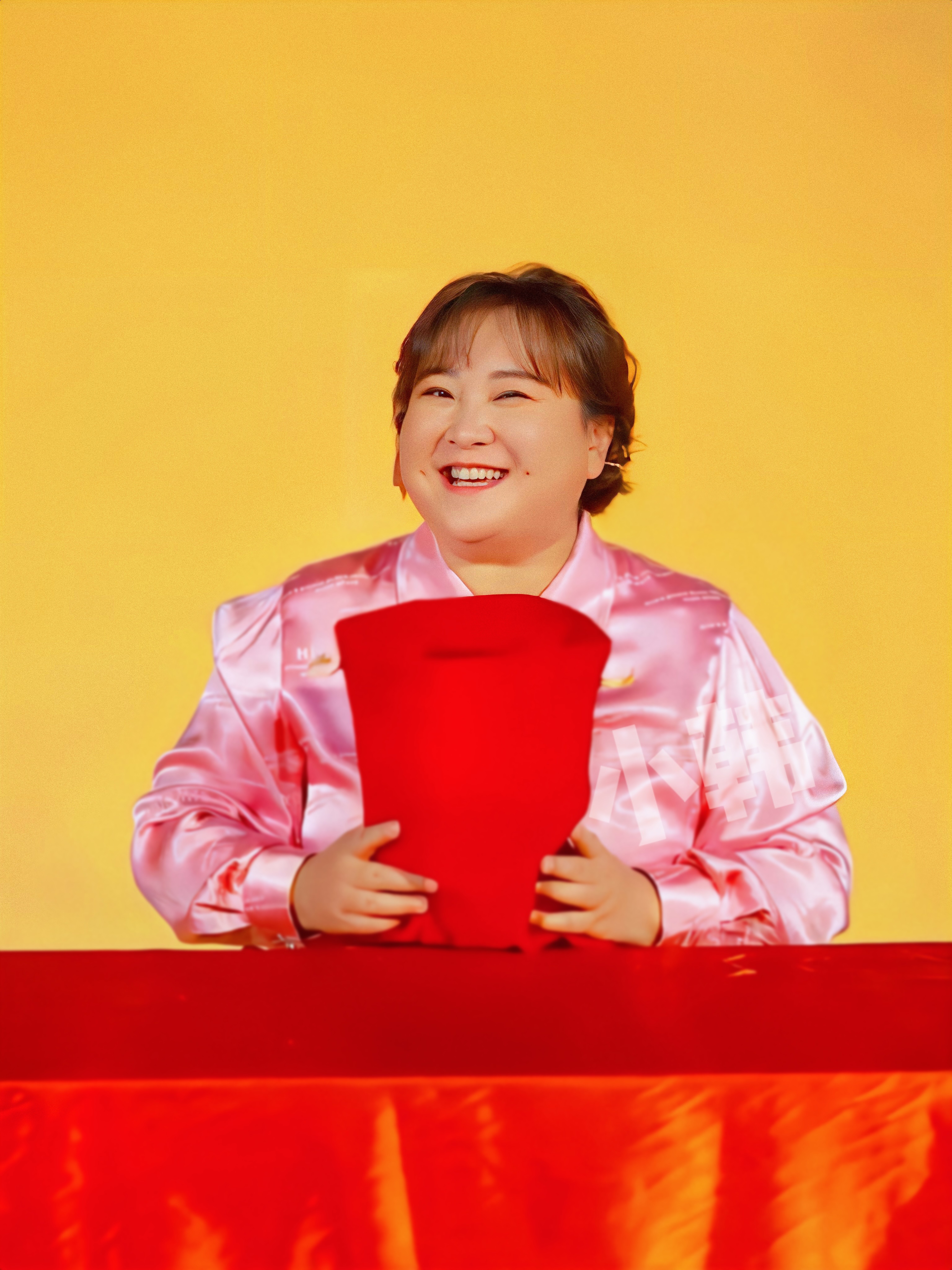 贾玲,笑对人生的自信与成就感之路
