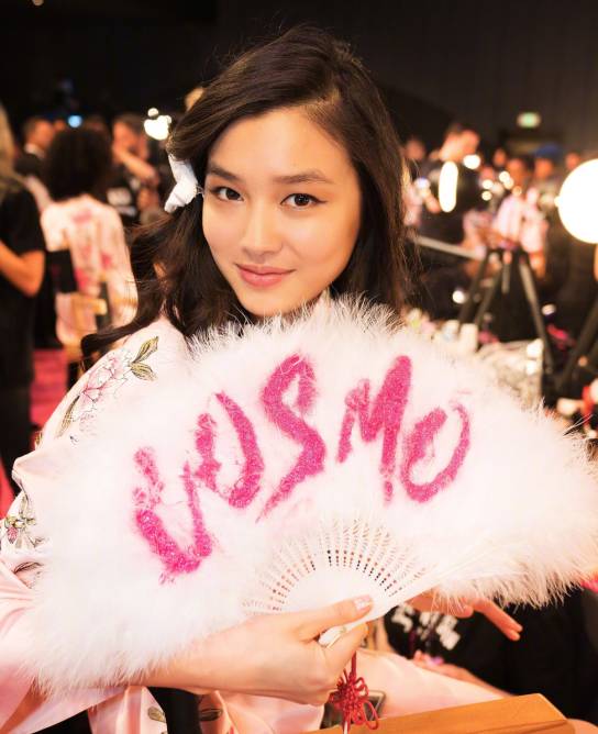 最新国模人体日常趣事分享