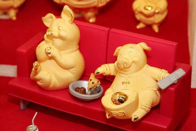 最新财神爷图片大放送,招财纳福,好运滚滚来!