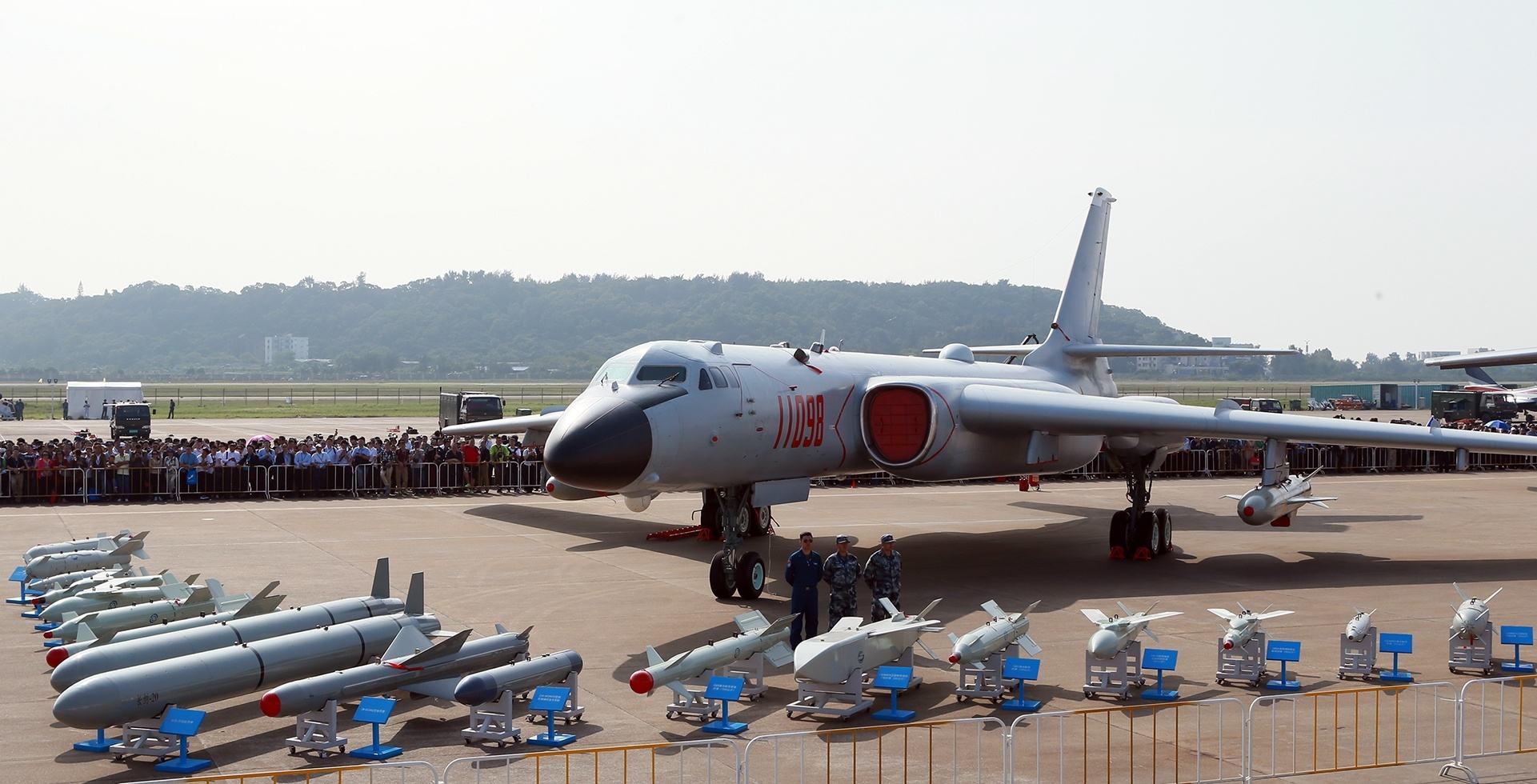 中国最新轰炸机震撼登场，展现空中力量新风采！