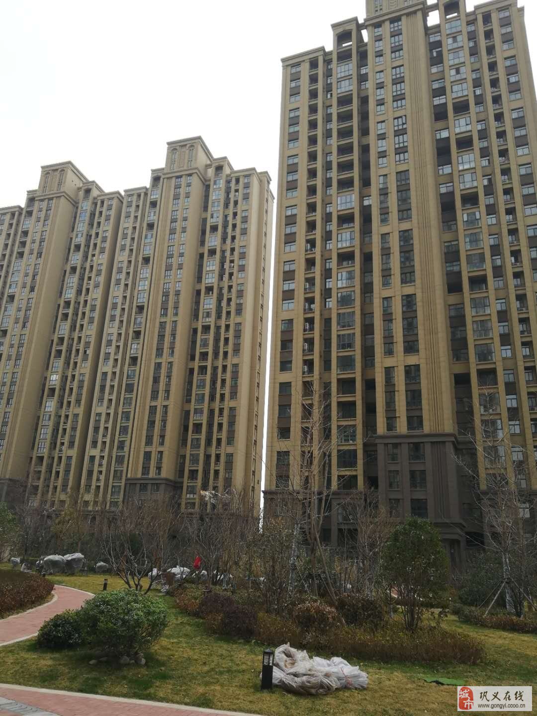巩义朗曼新城最新动态，发展态势及各方观点深度探析