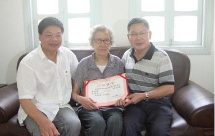 张国栋中将最新消息揭秘,关注军事新闻的步骤指南