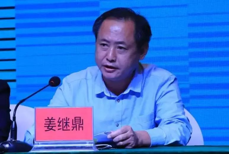 河南何文华与自然美景的邂逅,内心平和之旅的最新消息