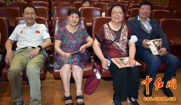 杨敬农妻子最新动态更新