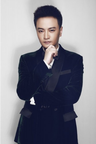 带你走进时尚前沿,最新明里介绍