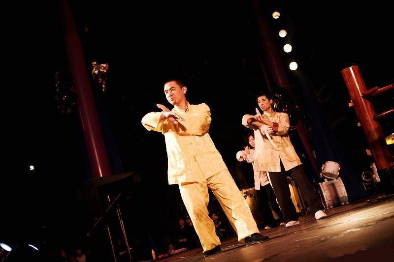 咏春新篇章,绽放青春魅力