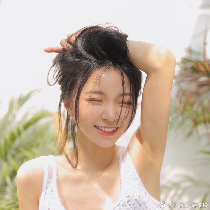小潘潘最新动态揭秘，探索她的精彩世界！